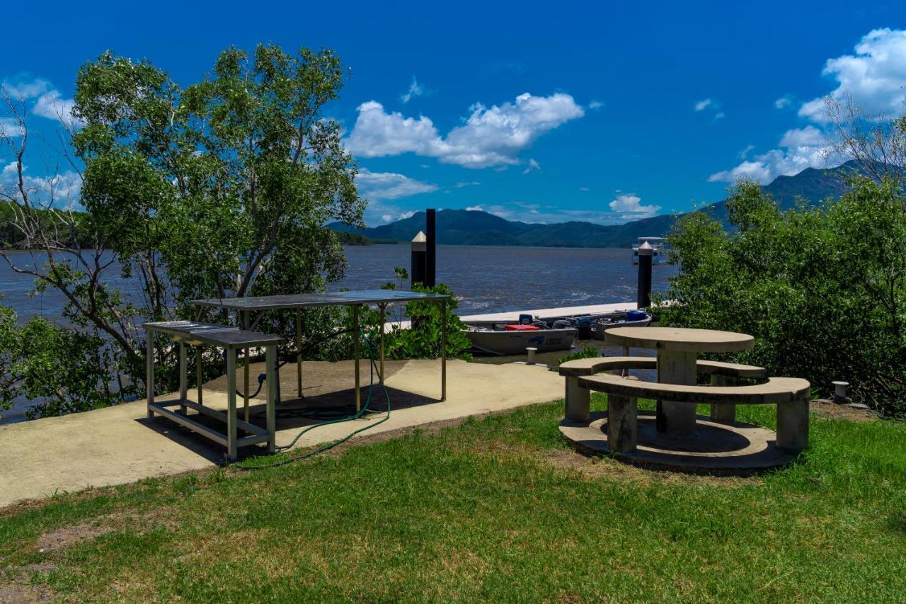 Lucinda Fishing Lodge Luaran gambar